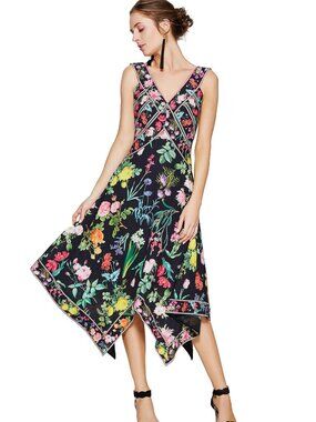 NWT Tadashi Shoji Marcelle Handkerchief Dress AVZ17051MD Black Floral Size 8